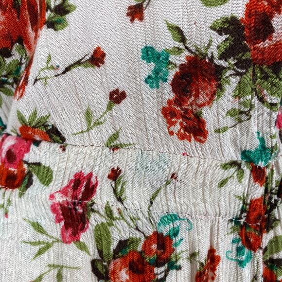 Wet Seal Floral Romper Shorts Spaghetti Strap Pantsuit Cream Red Womens Size Med - Picture 9 of 12